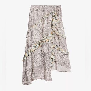 TED BAKER
Crosbyy floral and marble-print woven crepe skirt 6
